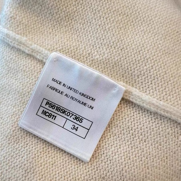 Authentic CHANEL Cream Cardigan with Pink and Blue Details - Picture 6 of 7